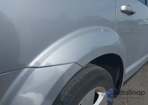 2011 Dodge Journey Mainstreet z USA, uszkodzony, nr VIN 3D4PH1FG1BT559633